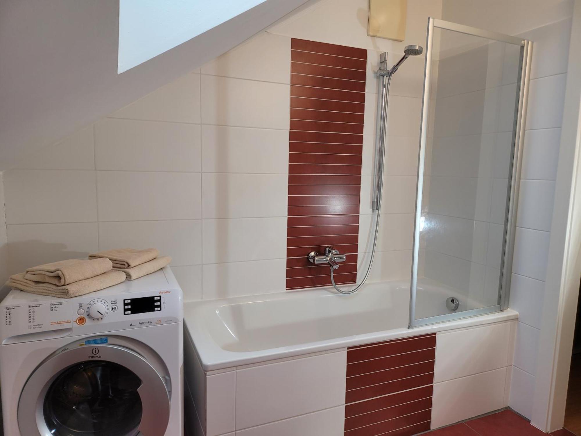 apartmentHAUSmannstätten Hausmannstatten Exteriör bild